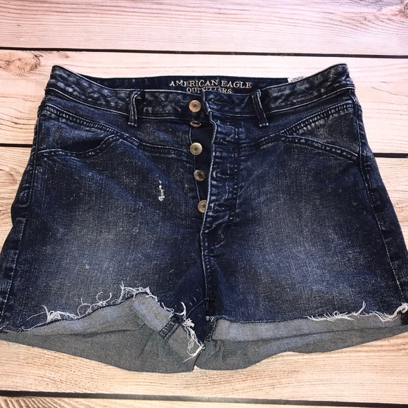 American Eagle Outfitters Pants - ✨American Eagle super stretch denim shorts.